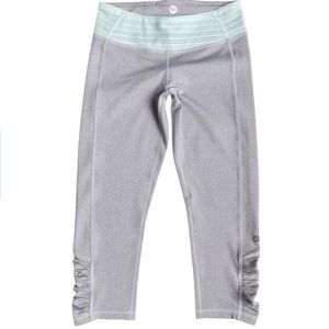 Roxy Capri Leggings - Heather Gray